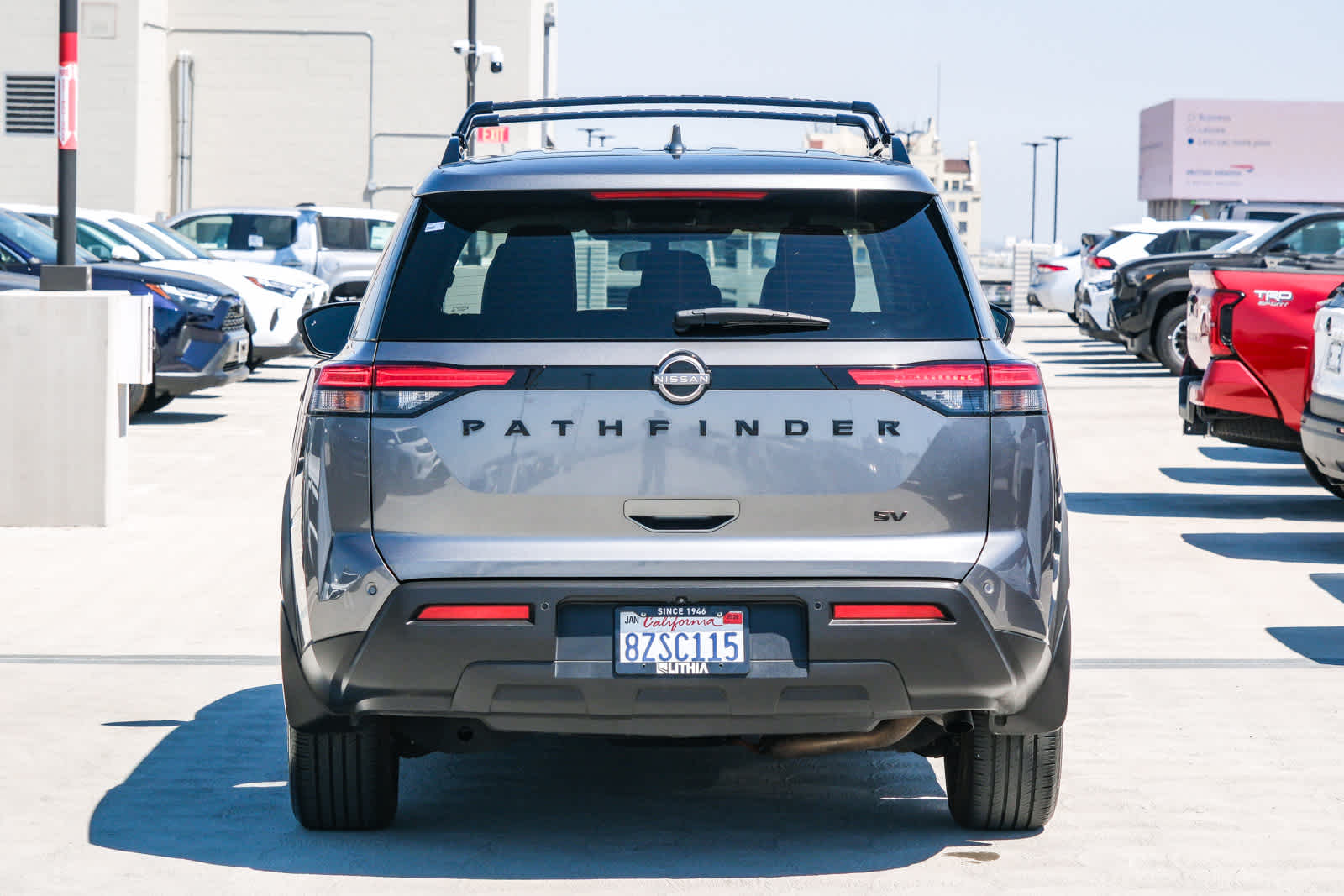 Thumbnail: 2022 Nissan Pathfinder - 5