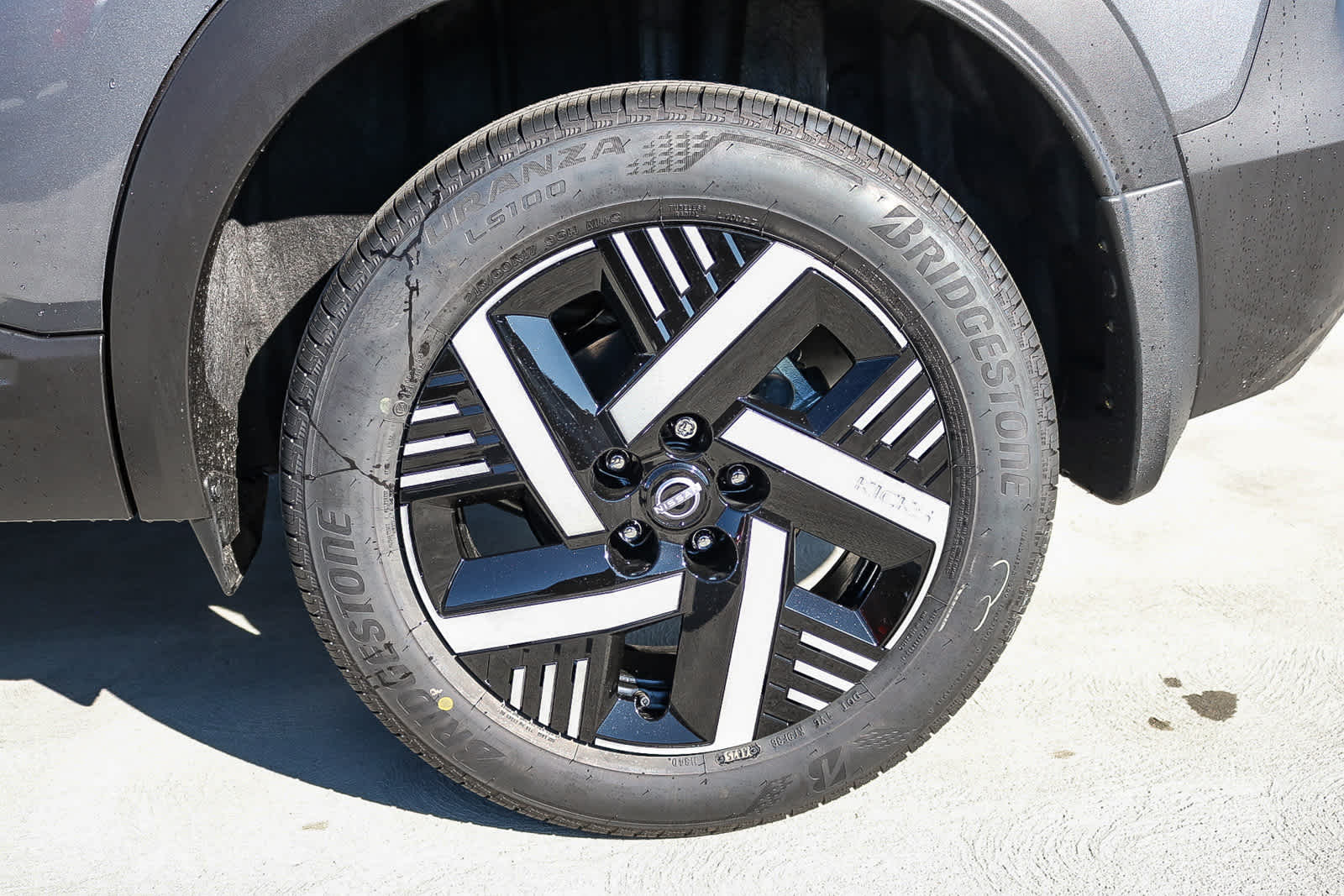 Thumbnail: 2026 Nissan Kicks - 10