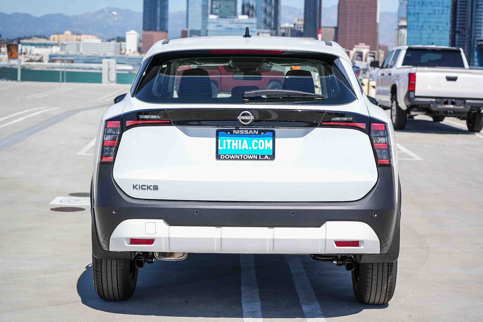 Thumbnail: 2026 Nissan Kicks - 6