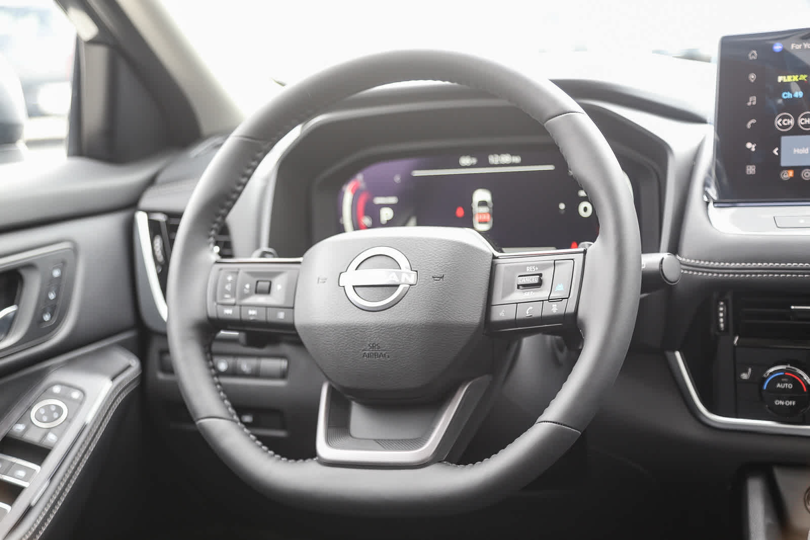 Thumbnail: 2025 Nissan Rogue - 13