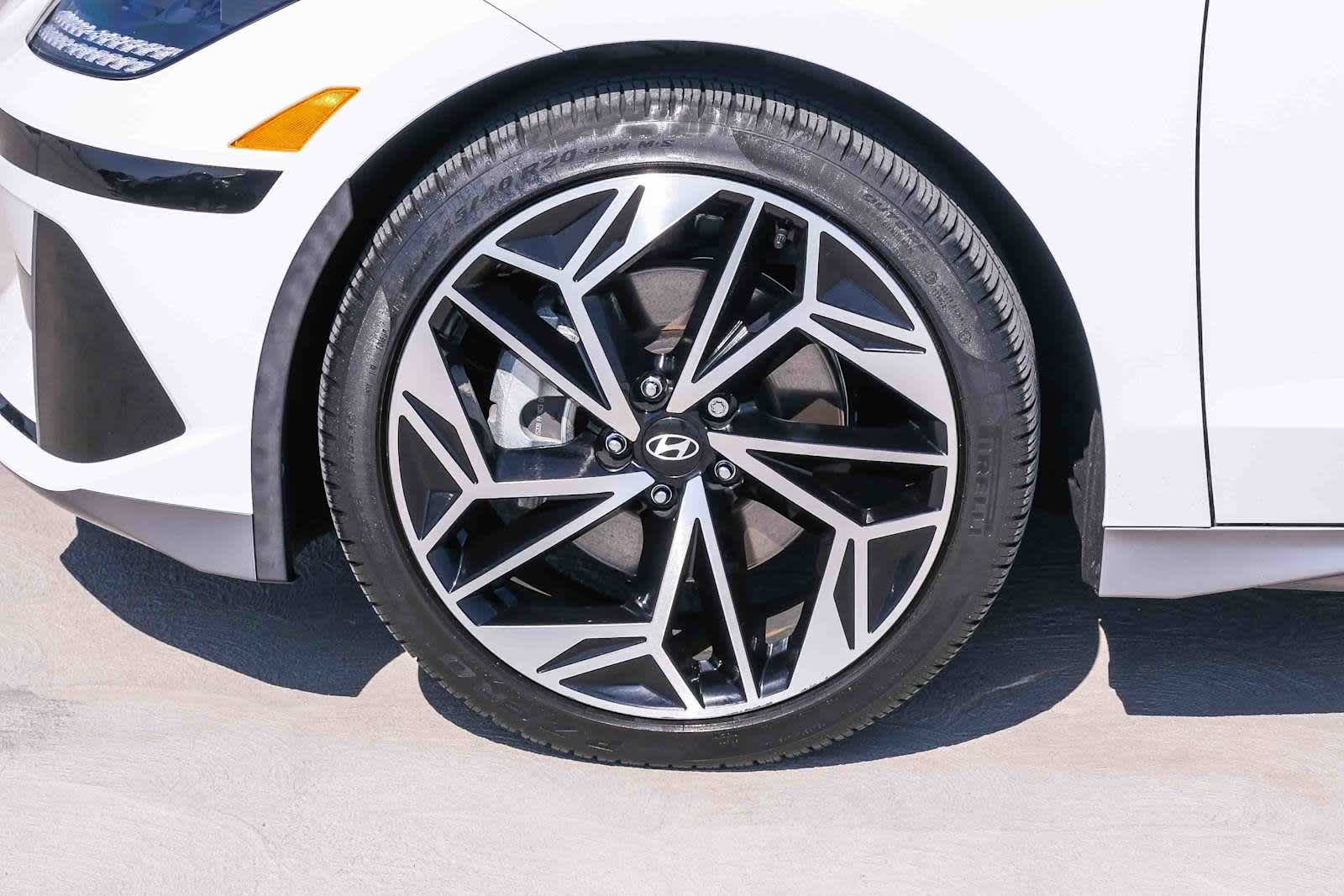 Thumbnail: 2024 Hyundai Ioniq 6 - 10