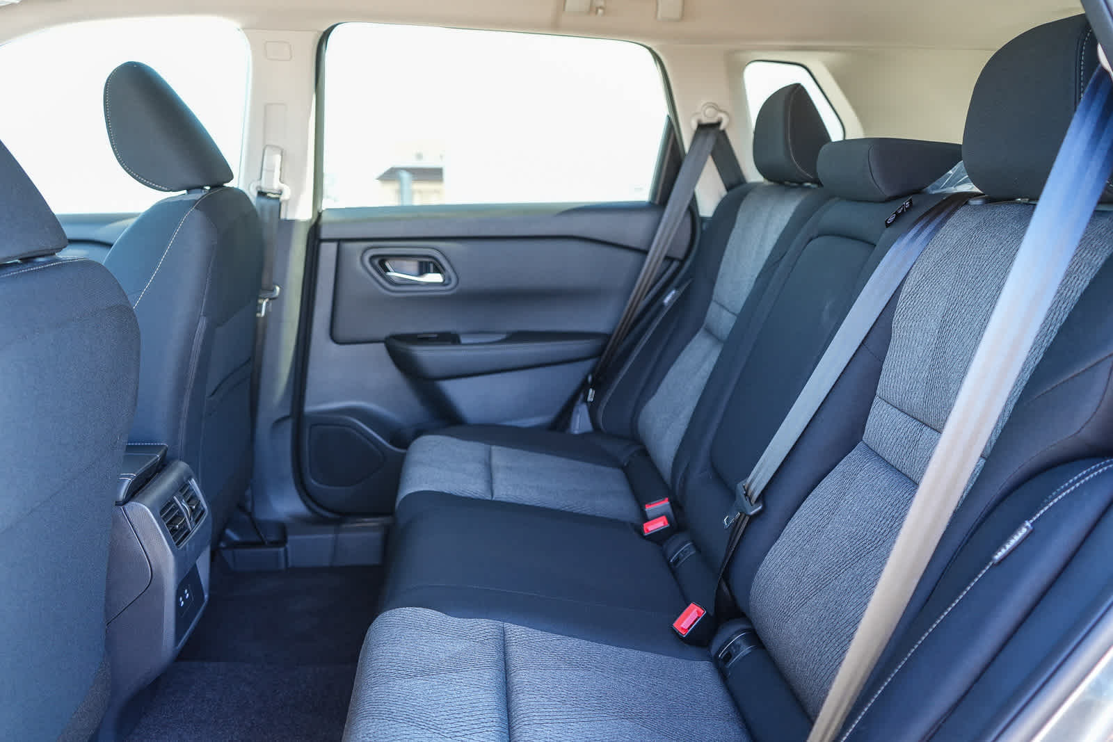 Thumbnail: 2026 Nissan Rogue - 21