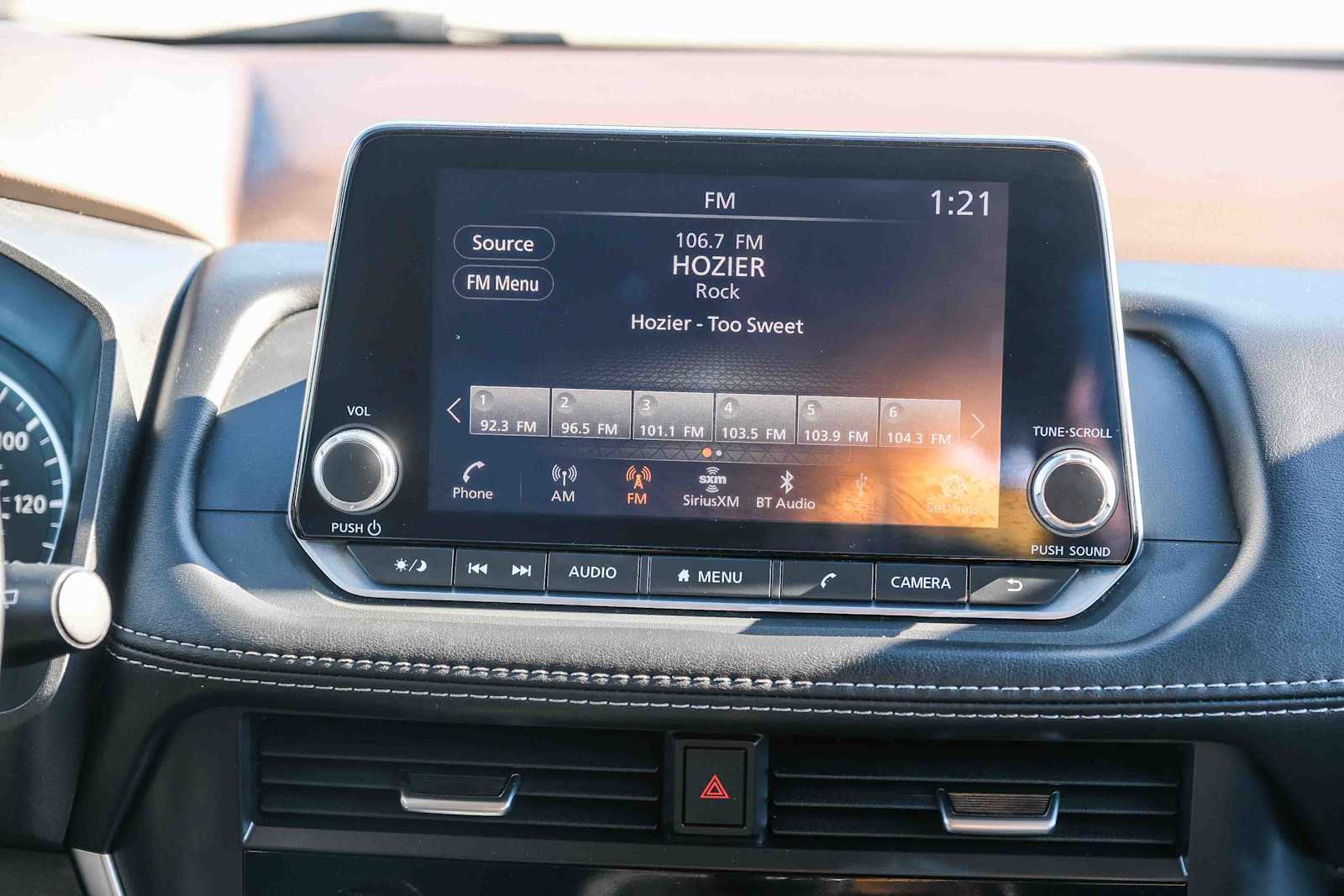 Thumbnail: 2023 Nissan Rogue - 12