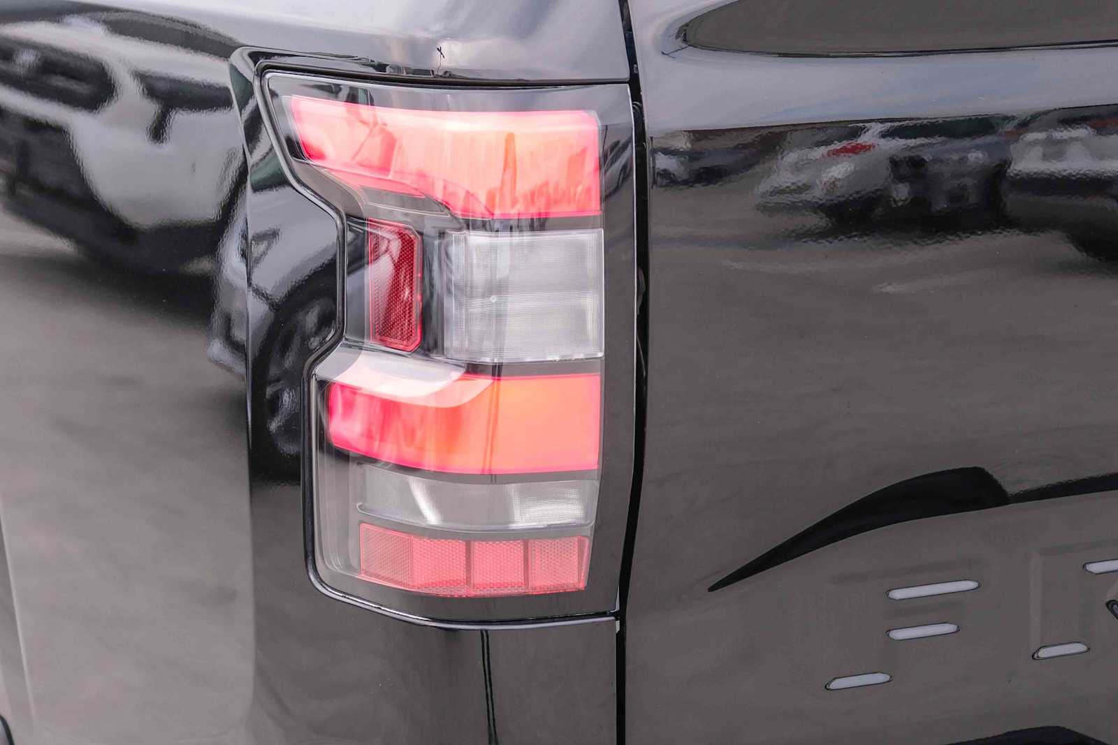 Thumbnail: 2022 Nissan Frontier - 7