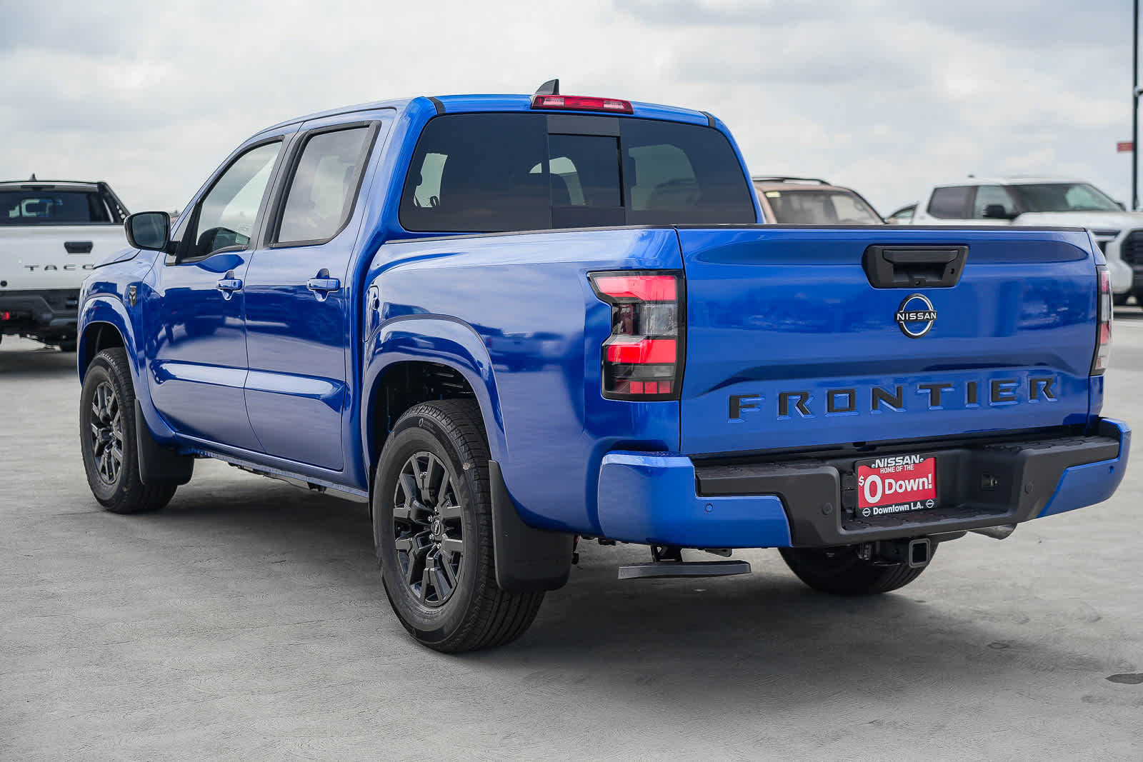 Thumbnail: 2026 Nissan Frontier - 8