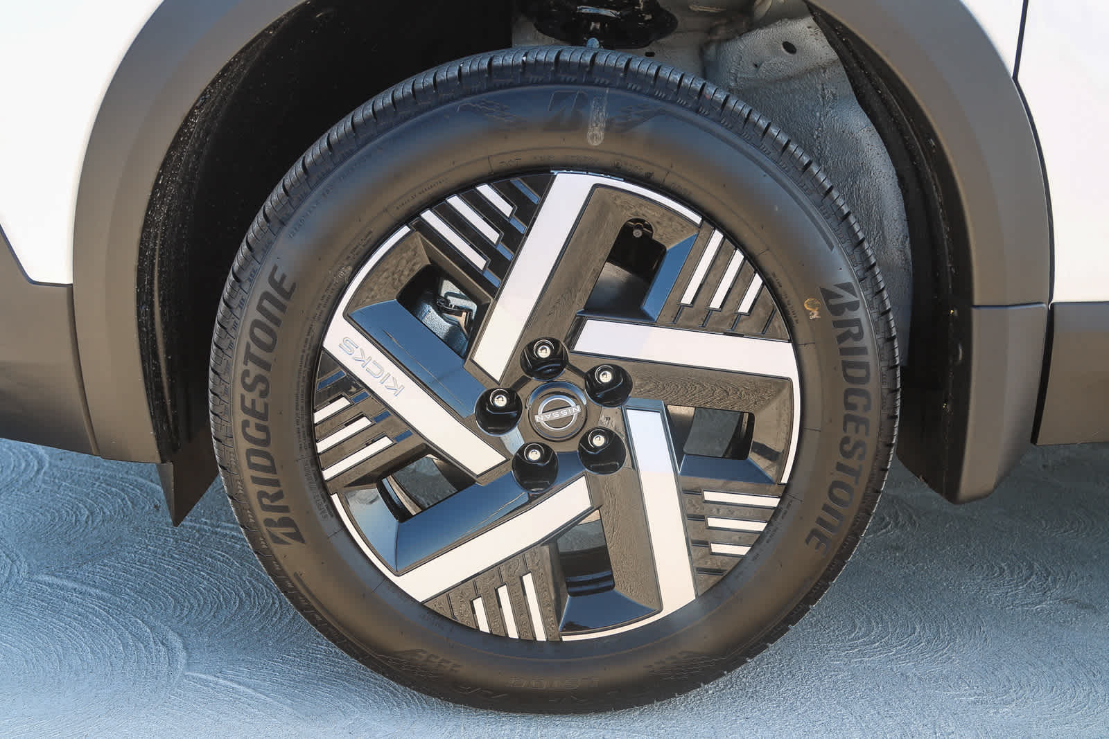 Thumbnail: 2026 Nissan Kicks - 11