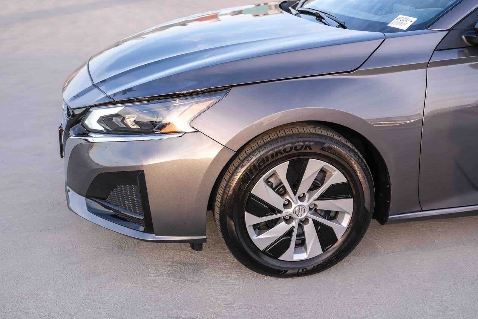 Thumbnail: 2025 Nissan Altima - 12