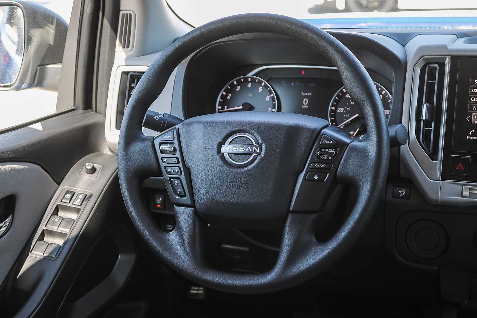 Thumbnail: 2025 Nissan Frontier - 17