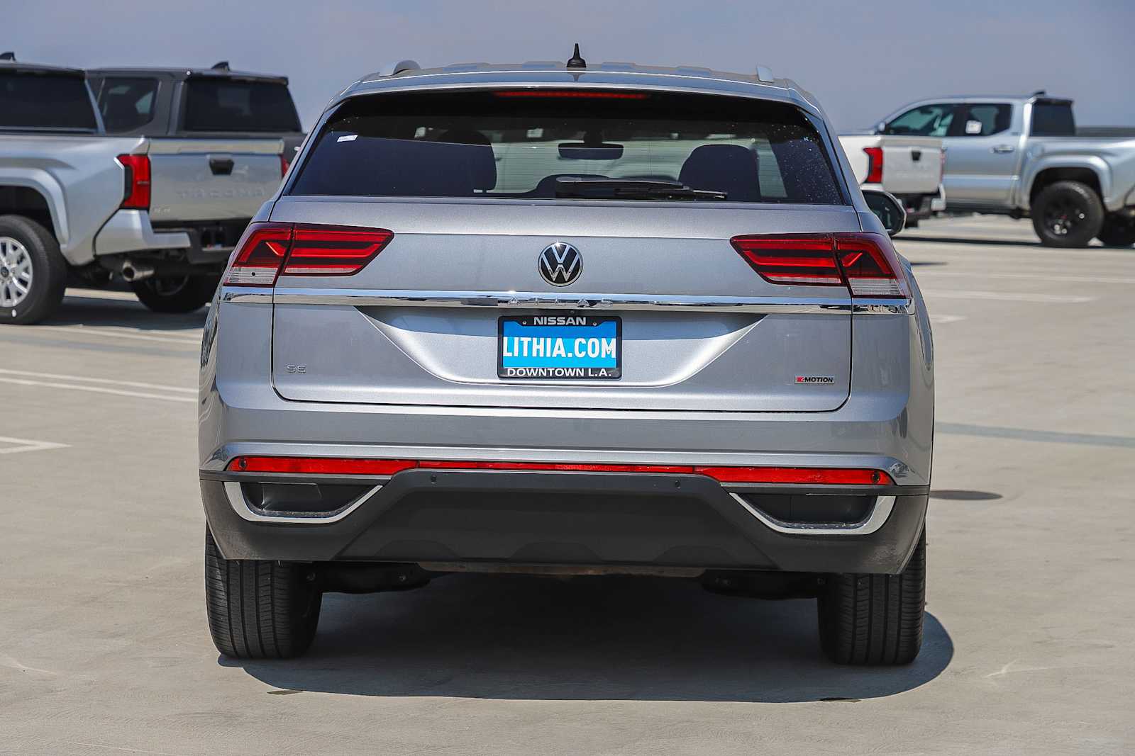 Thumbnail: 2022 Volkswagen Atlas - 11