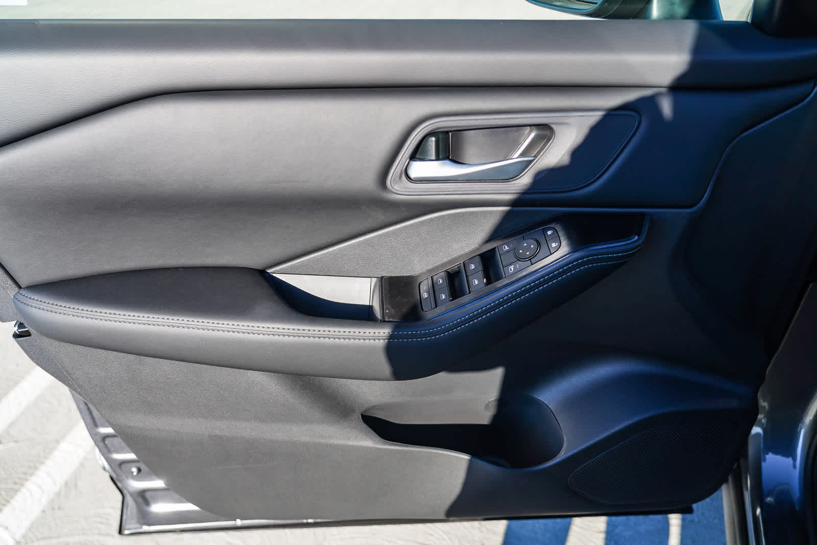 Thumbnail: 2026 Nissan Rogue - 22