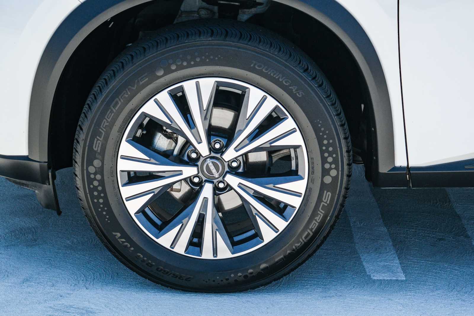 Thumbnail: 2023 Nissan Rogue - 9