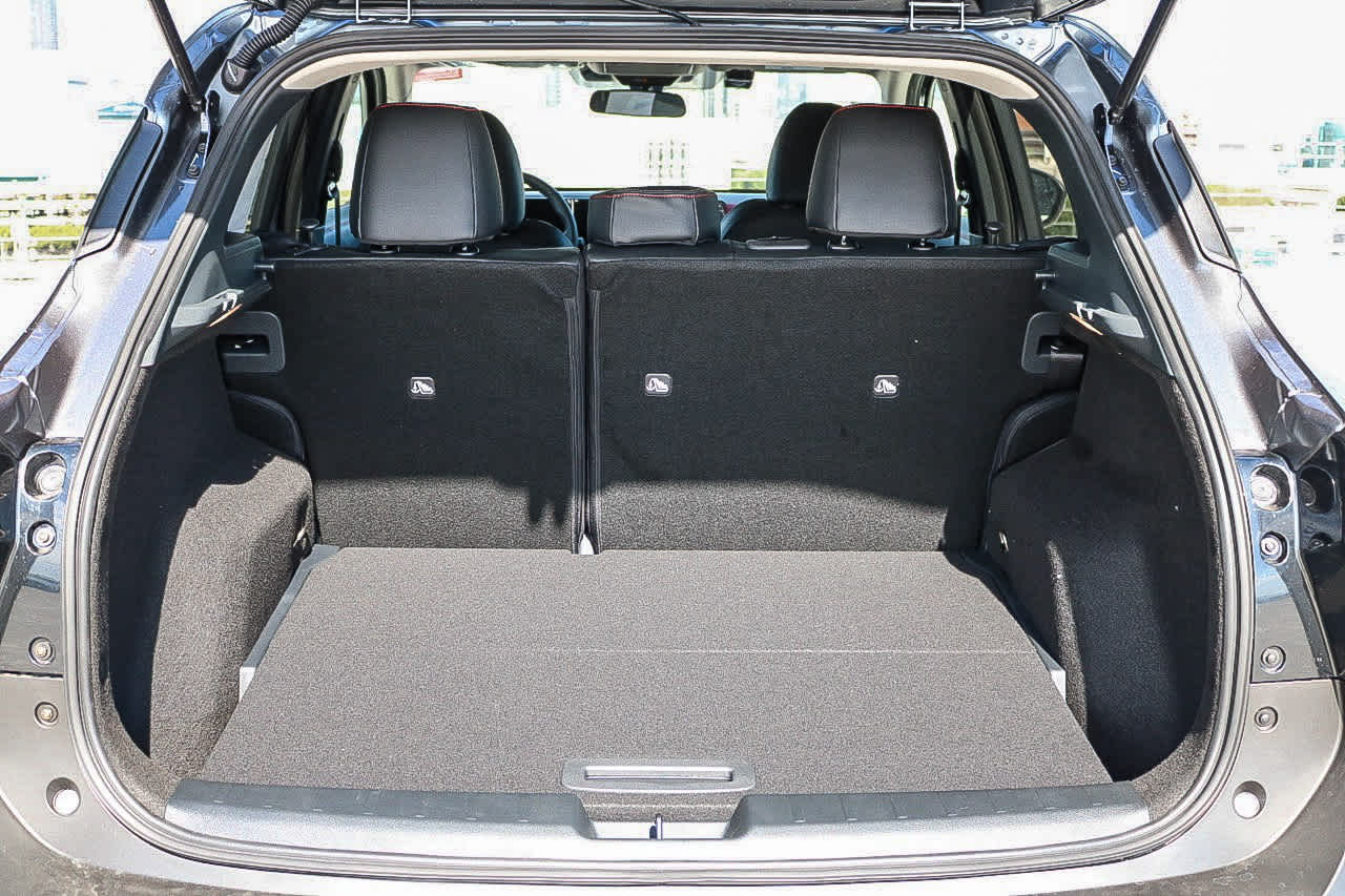 Thumbnail: 2026 Nissan Kicks - 12