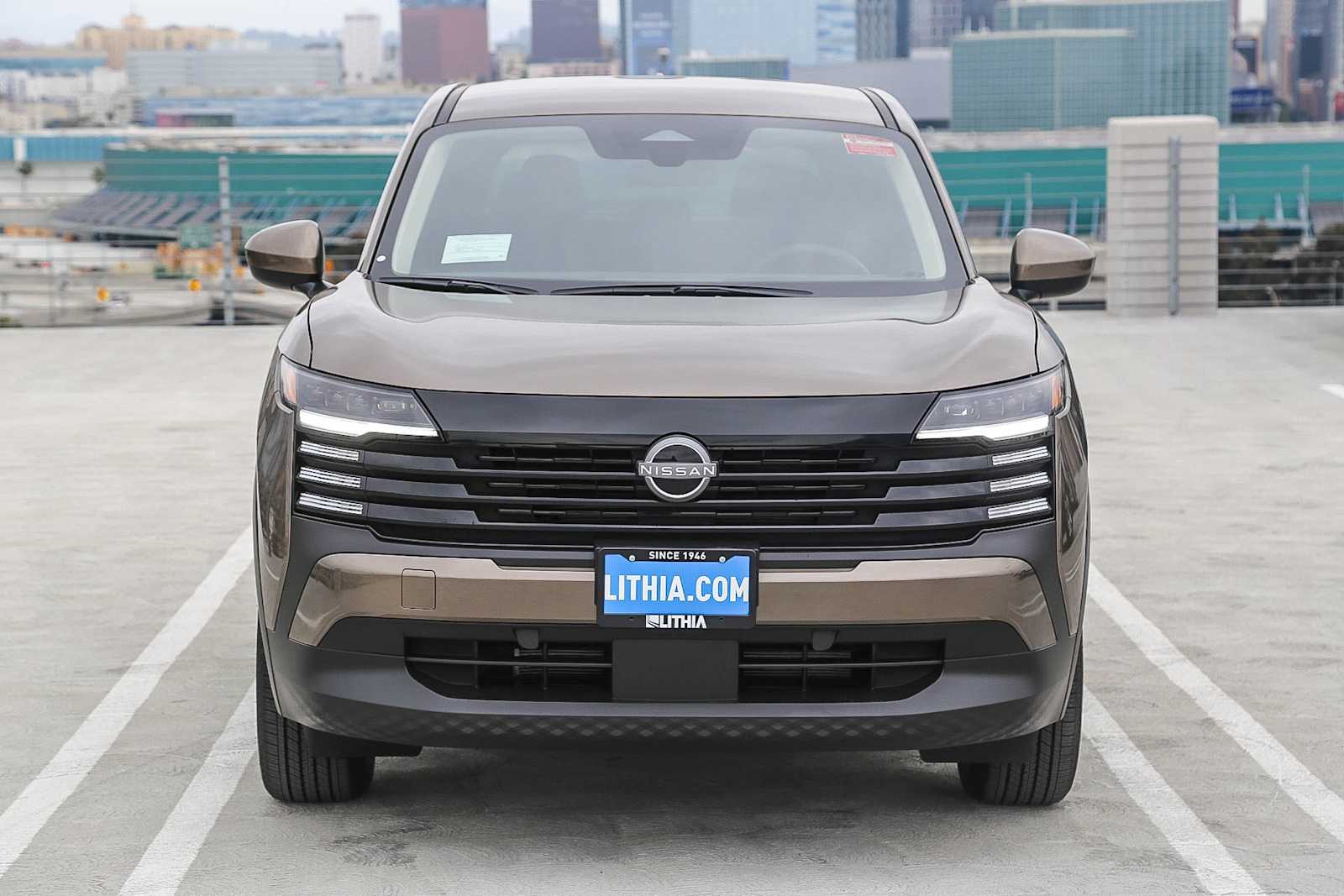 Thumbnail: 2025 Nissan Kicks - 2