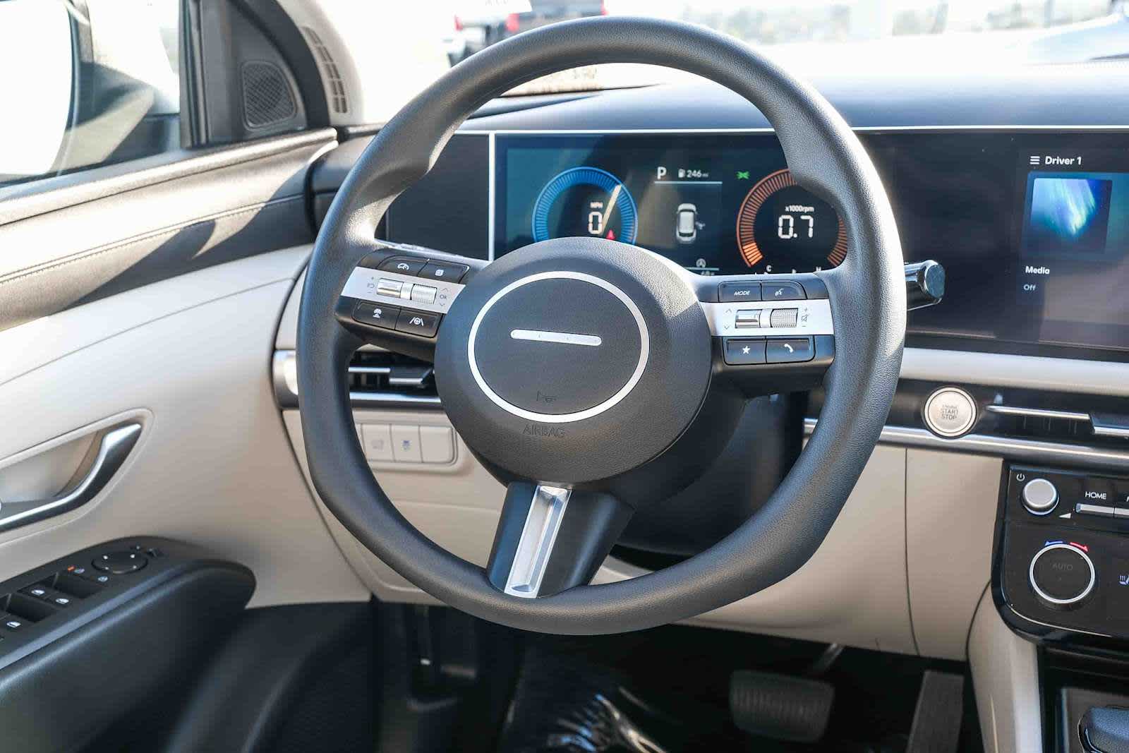 Thumbnail: 2025 Hyundai Tucson - 17