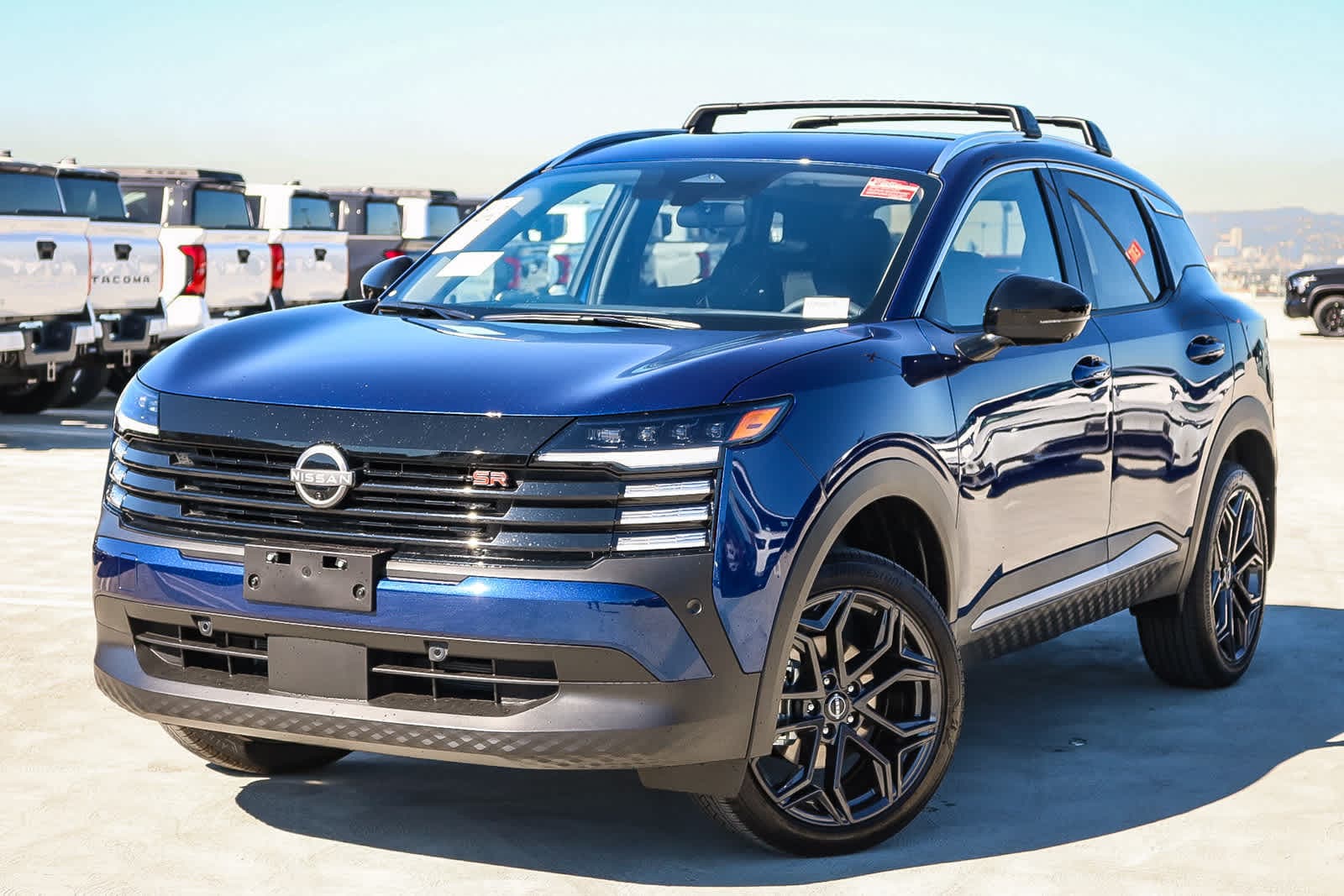 2026 Nissan KICKS SR's photo