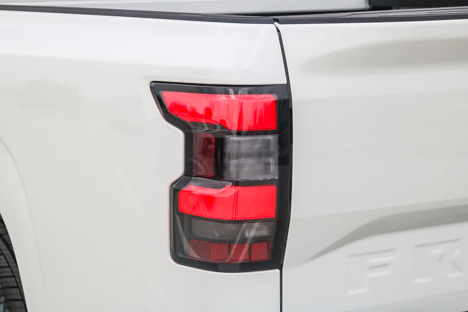 Thumbnail: 2025 Nissan Frontier - 9