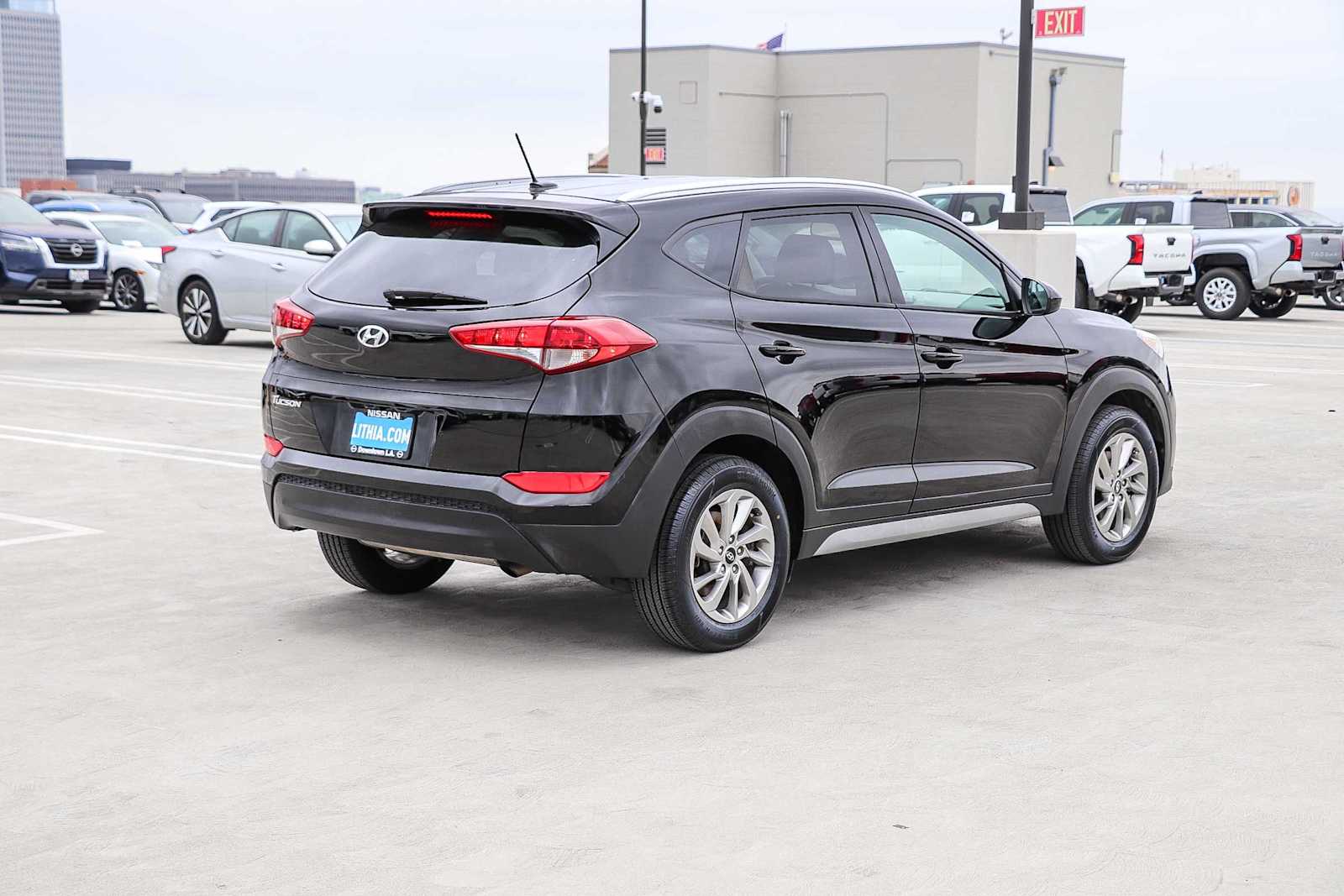 Thumbnail: 2017 Hyundai Tucson - 4