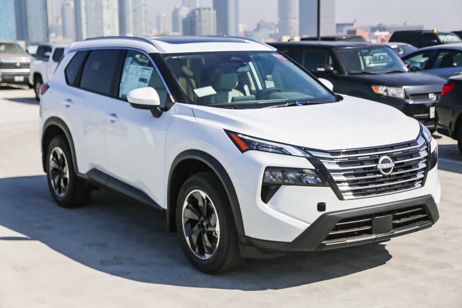 Thumbnail: 2025 Nissan Rogue - 3
