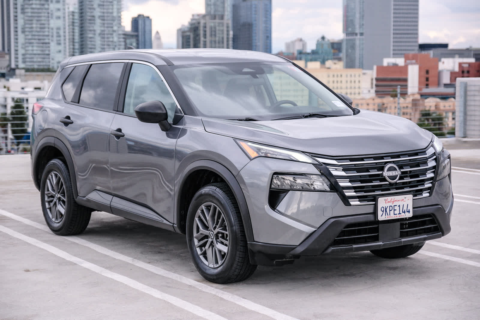 Thumbnail: 2024 Nissan Rogue - 3