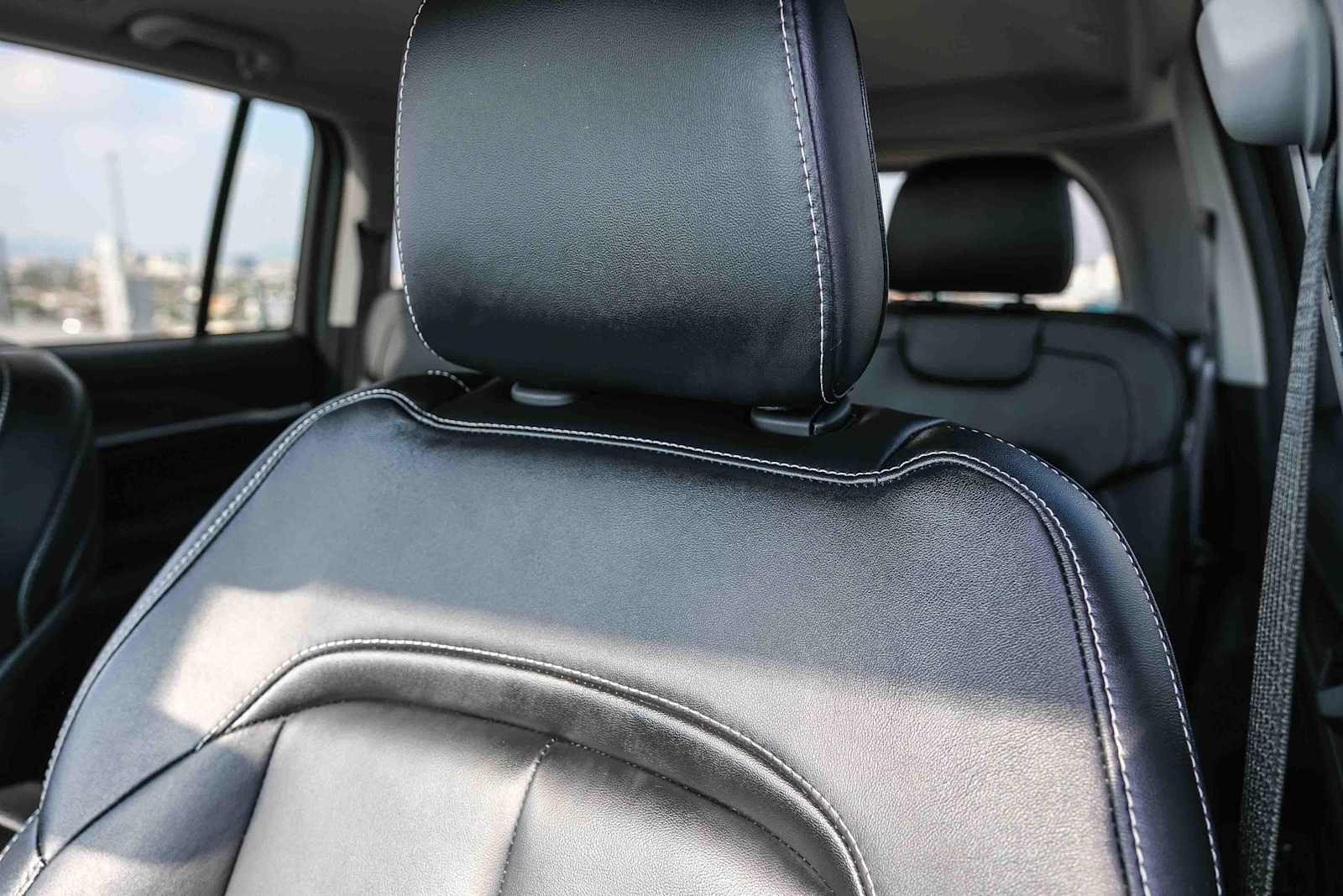 Thumbnail: 2023 Jeep Grand Cherokee - 22