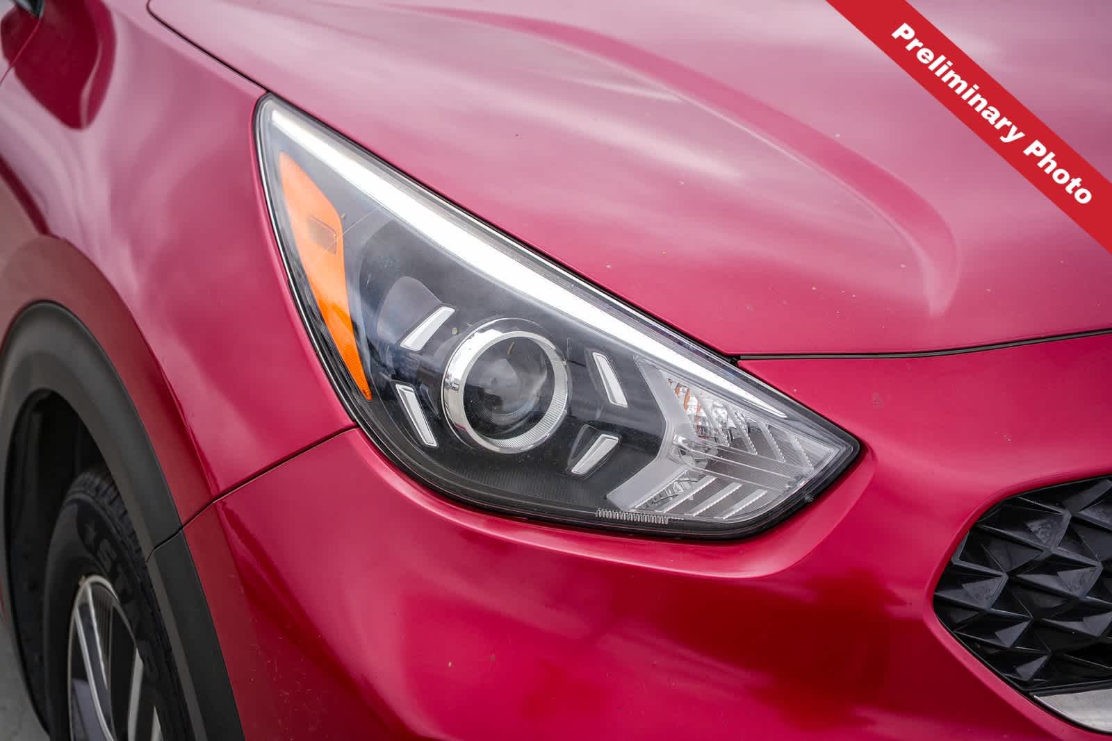 Thumbnail: 2020 Kia Niro - 4