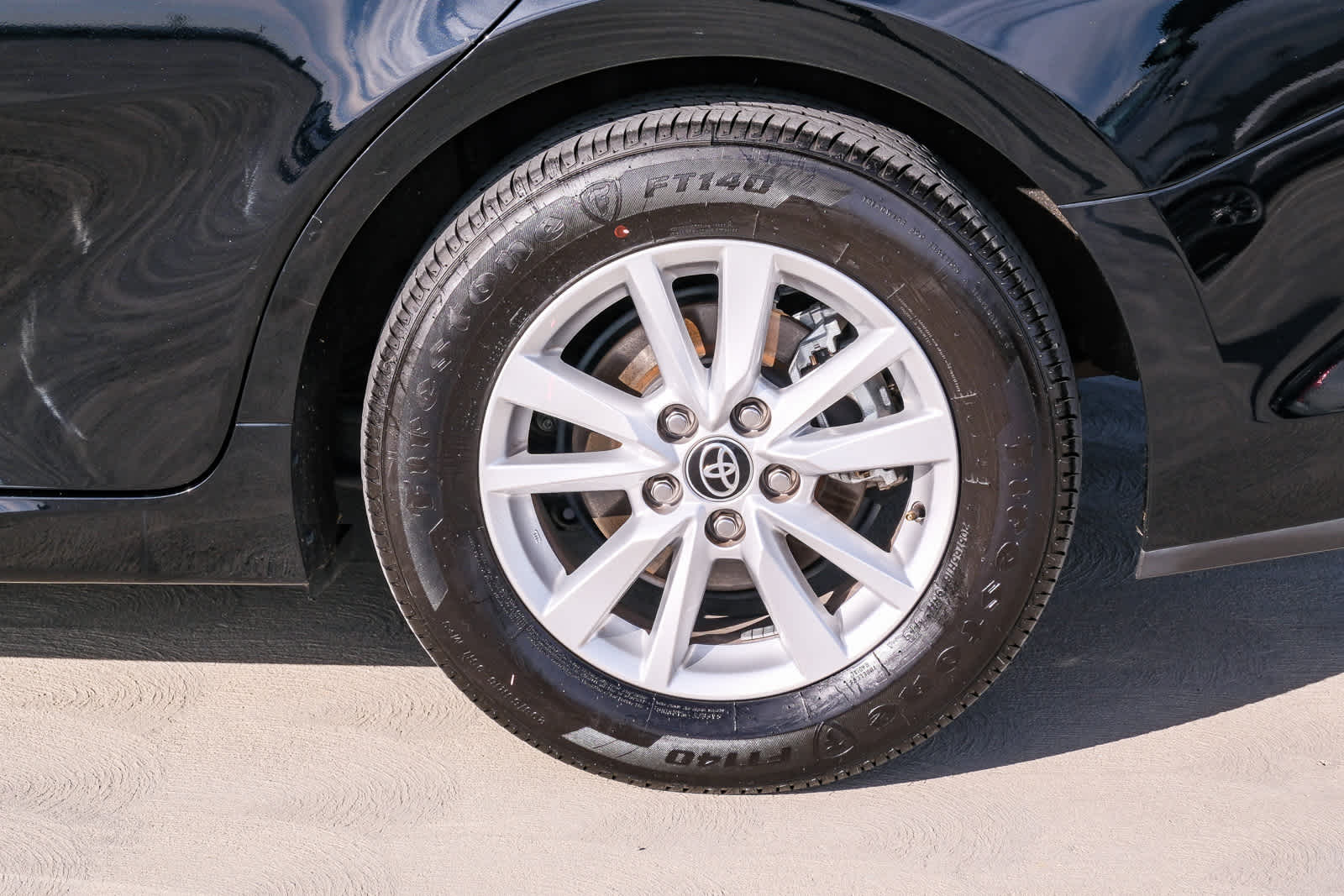 Thumbnail: 2025 Toyota Camry - 9