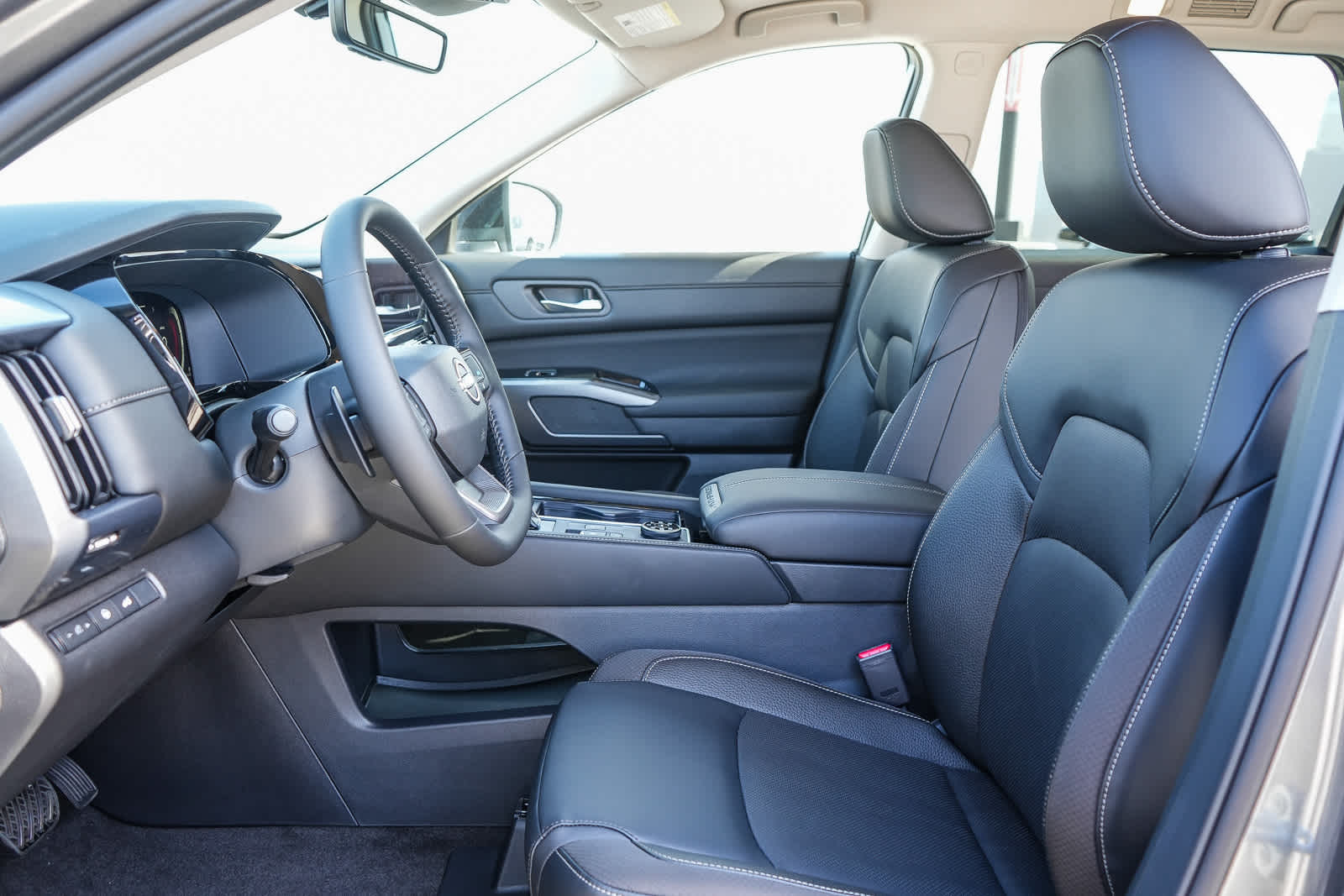 Thumbnail: 2026 Nissan Pathfinder - 19
