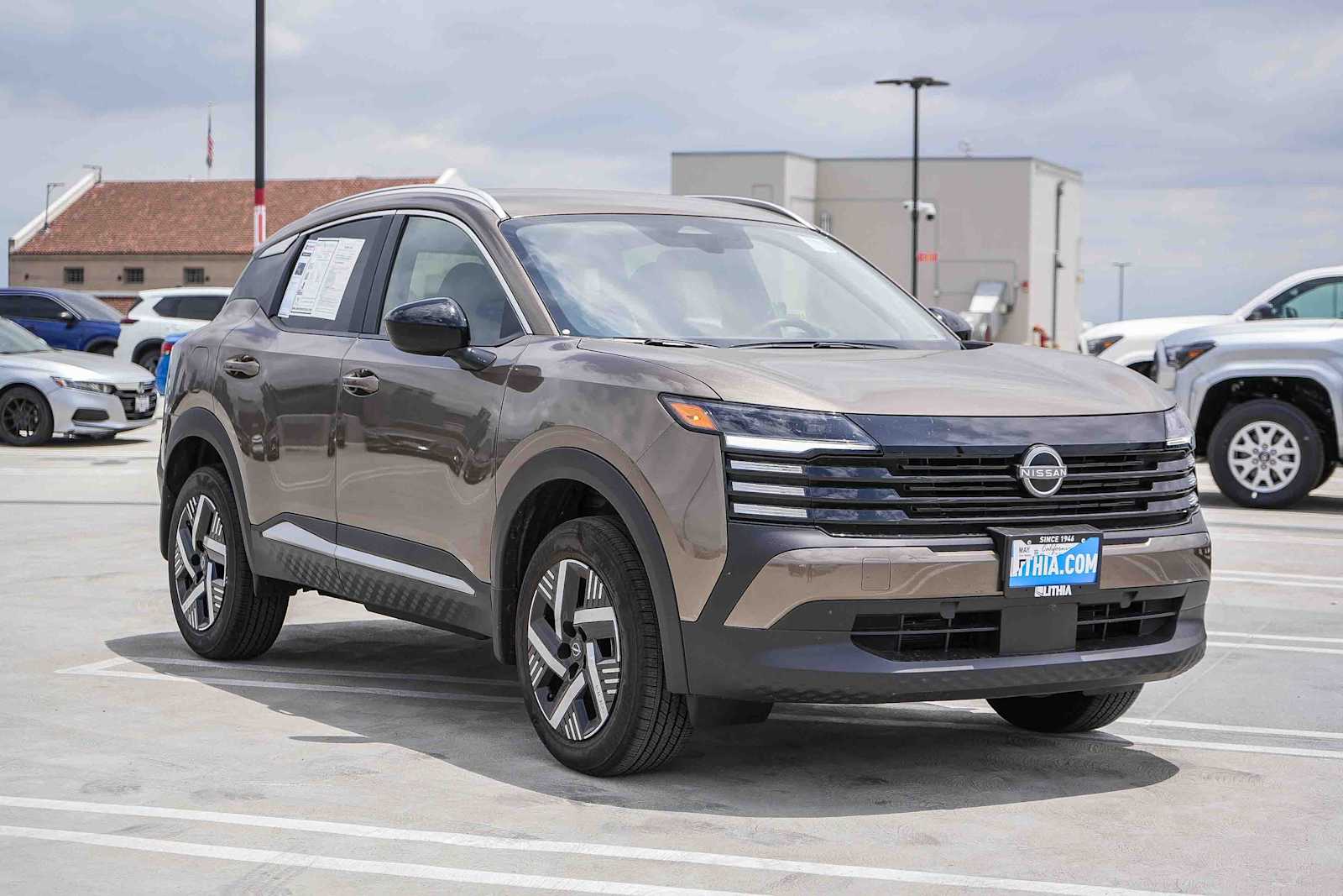 Thumbnail: 2026 Nissan Kicks - 3