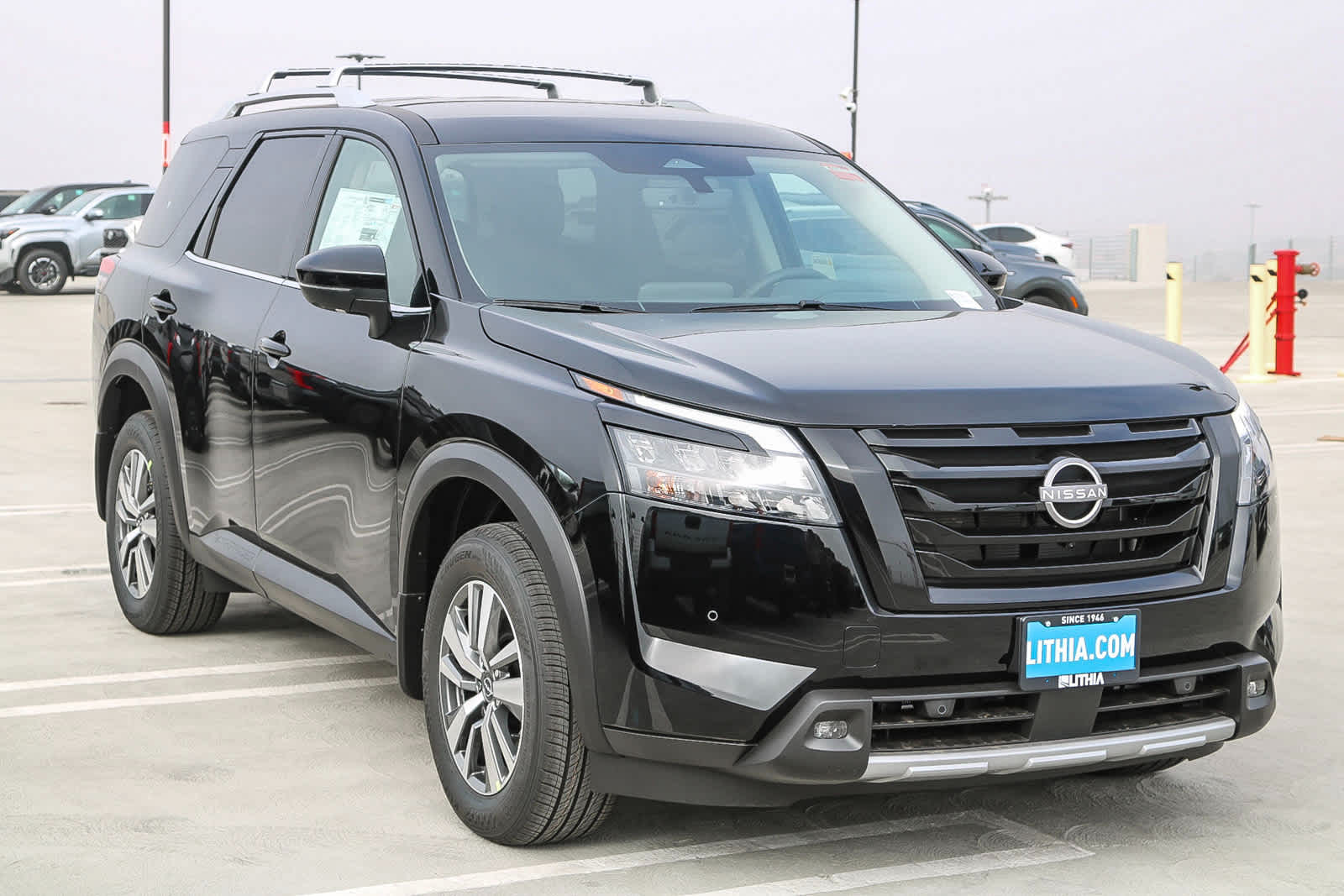 Thumbnail: 2025 Nissan Pathfinder - 3