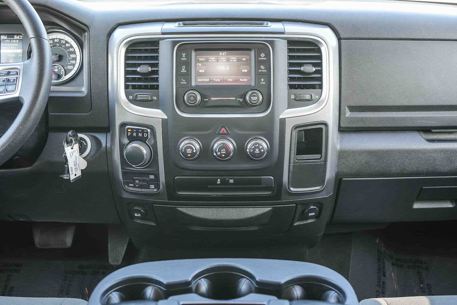 Thumbnail: 2024 RAM 1500 Classic - 13