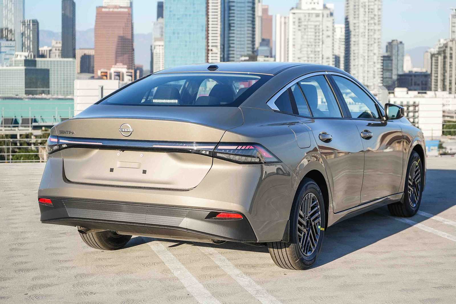Thumbnail: 2026 Nissan Sentra - 6