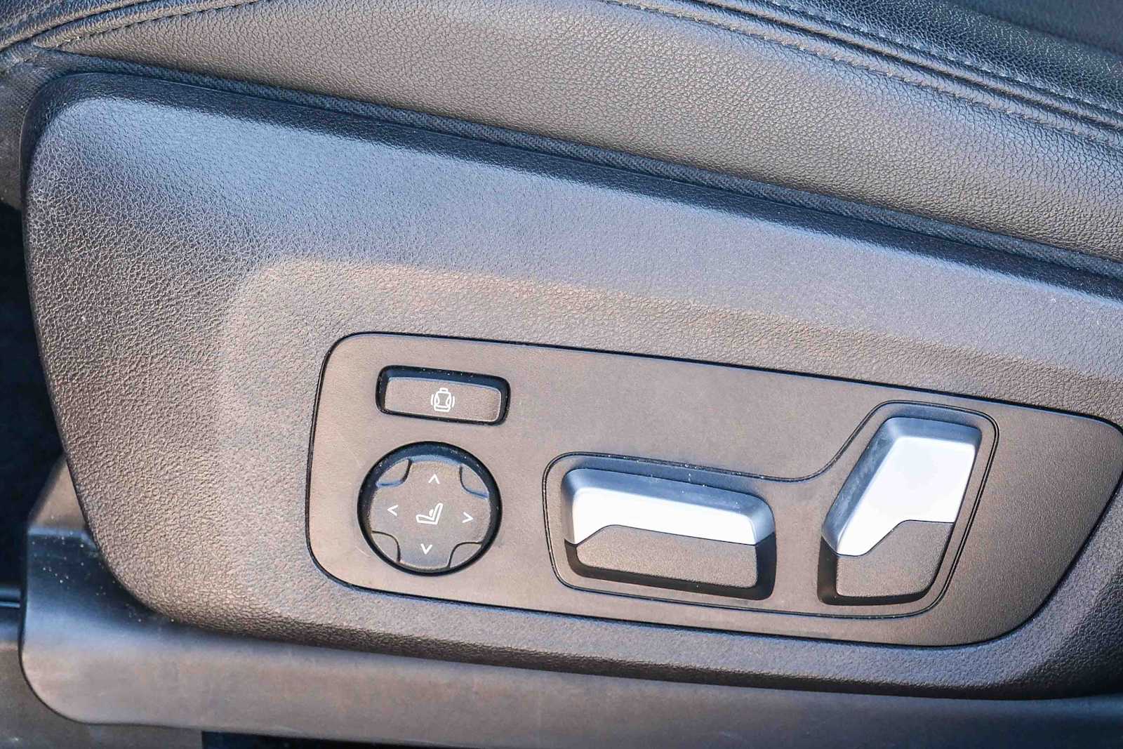 Thumbnail: 2020 BMW X3 - 24