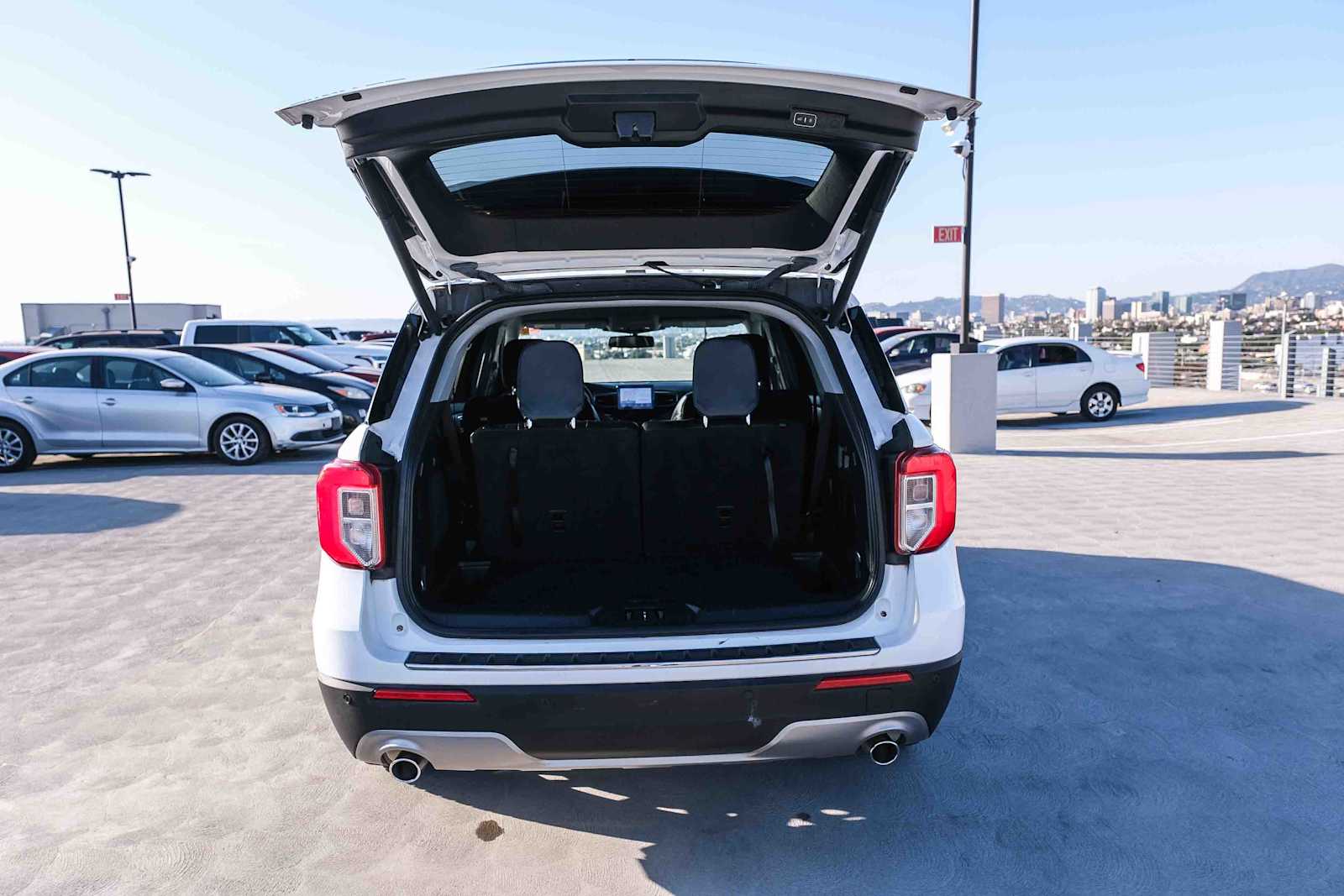 Thumbnail: 2023 Ford Explorer - 28