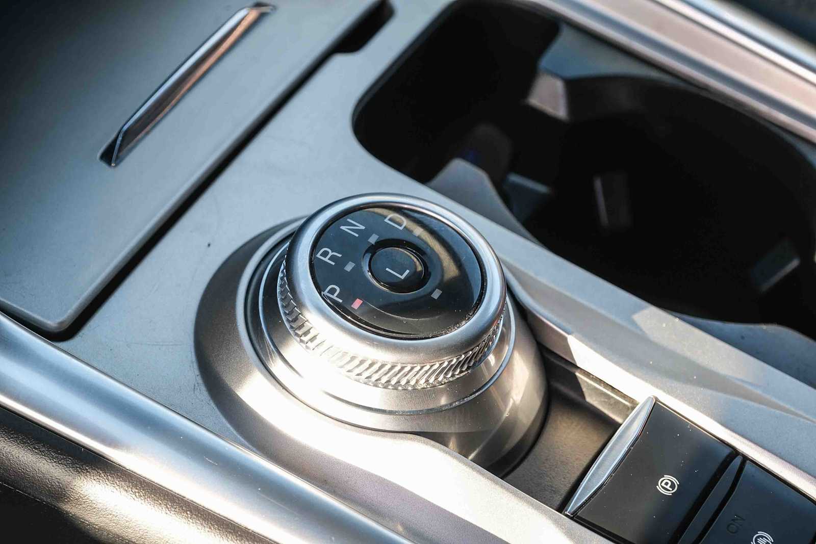 Thumbnail: 2023 Ford Explorer - 22