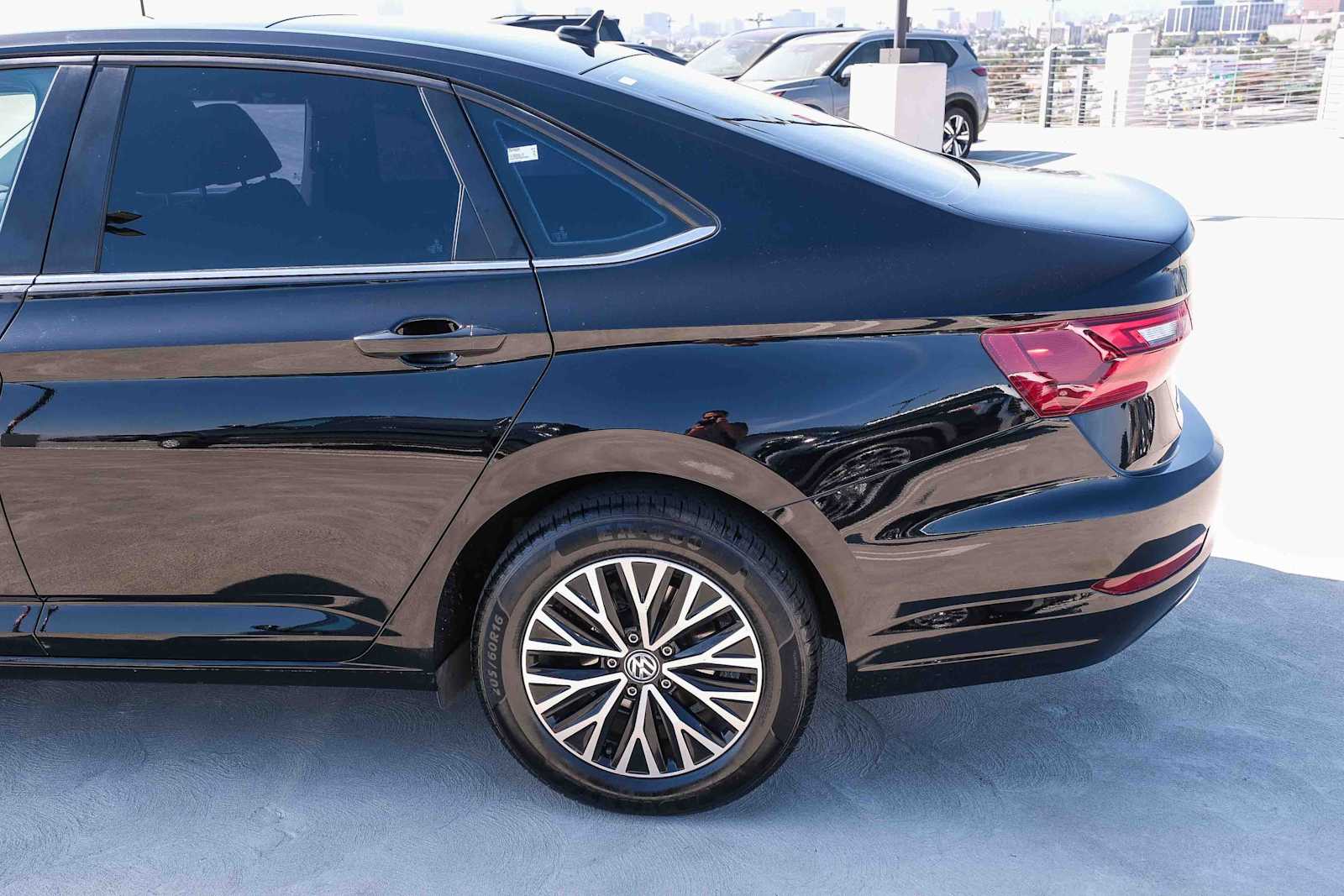 Thumbnail: 2021 Volkswagen Jetta - 8