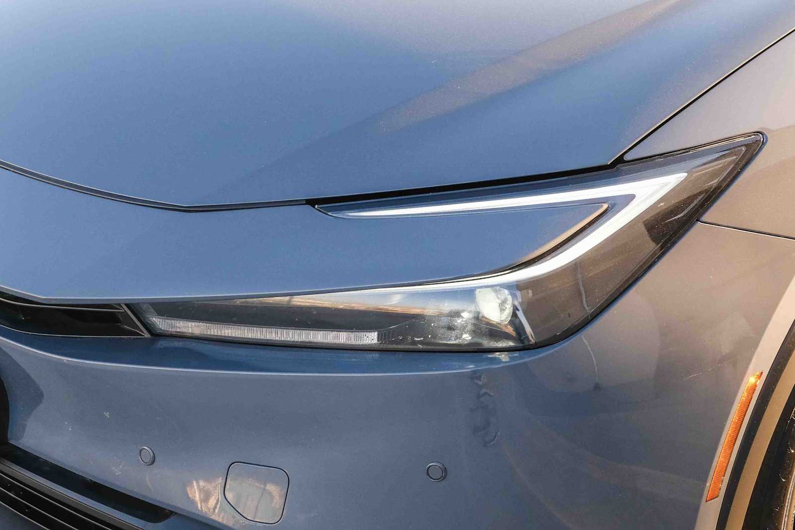 Thumbnail: 2025 Toyota Prius - 11