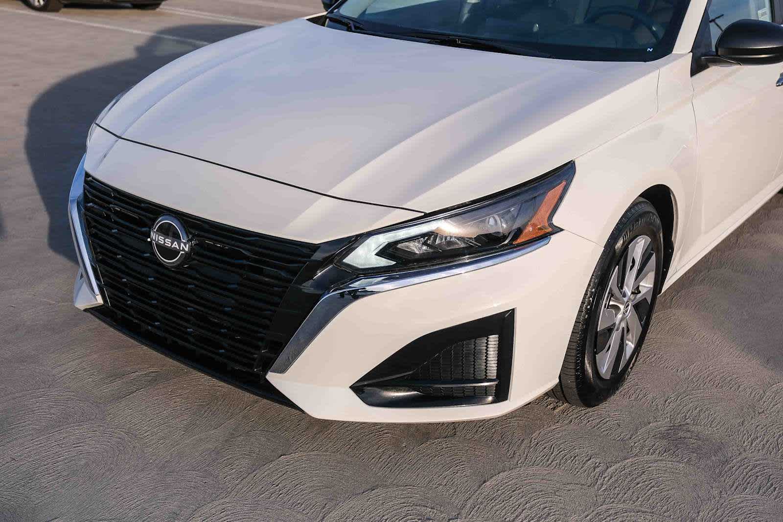 Thumbnail: 2025 Nissan Altima - 13