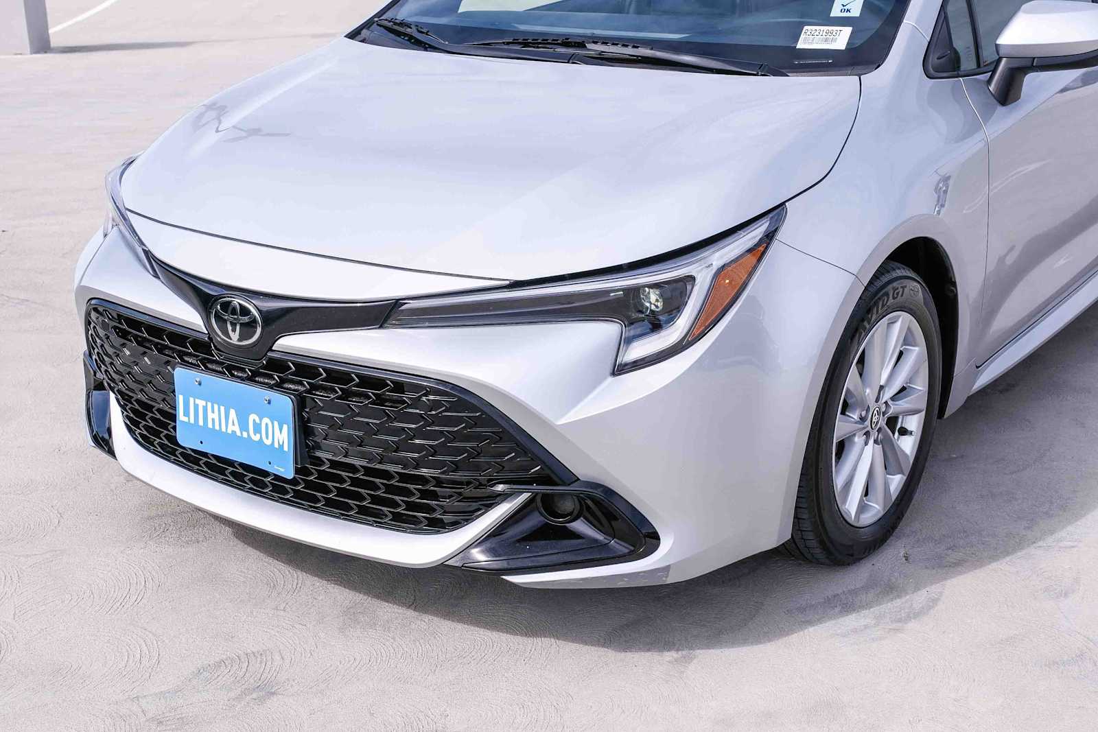 Thumbnail: 2024 Toyota Corolla - 10