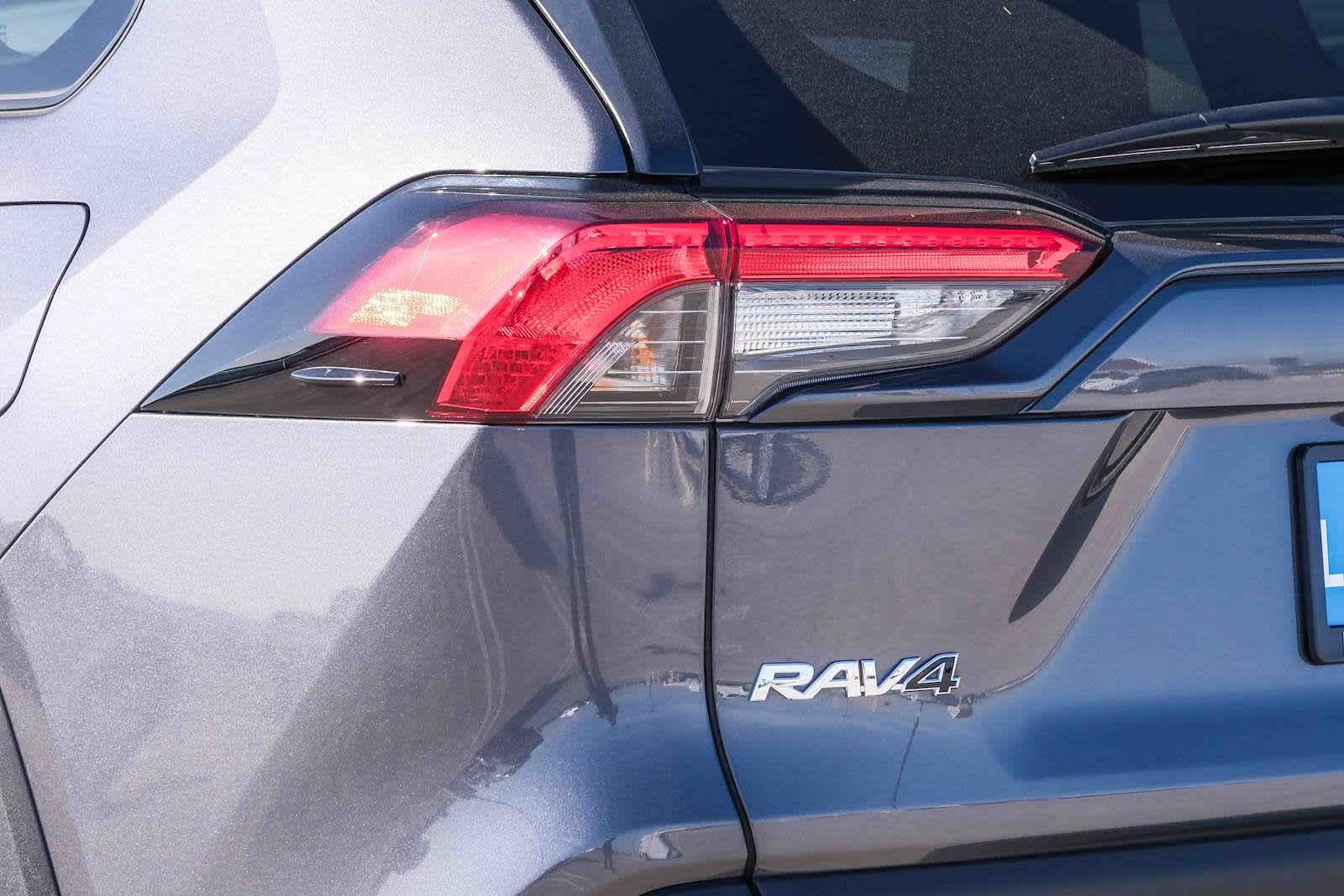 Thumbnail: 2025 Toyota RAV4 - 7