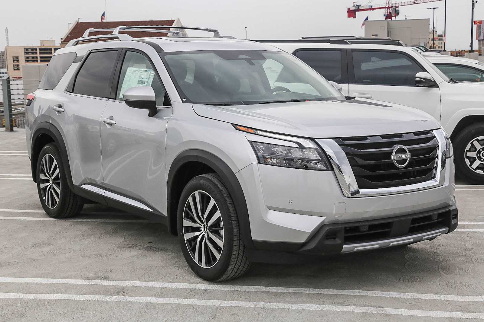Thumbnail: 2025 Nissan Pathfinder - 3