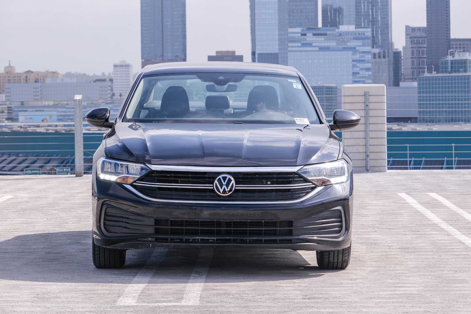 Thumbnail: 2024 Volkswagen Jetta - 2