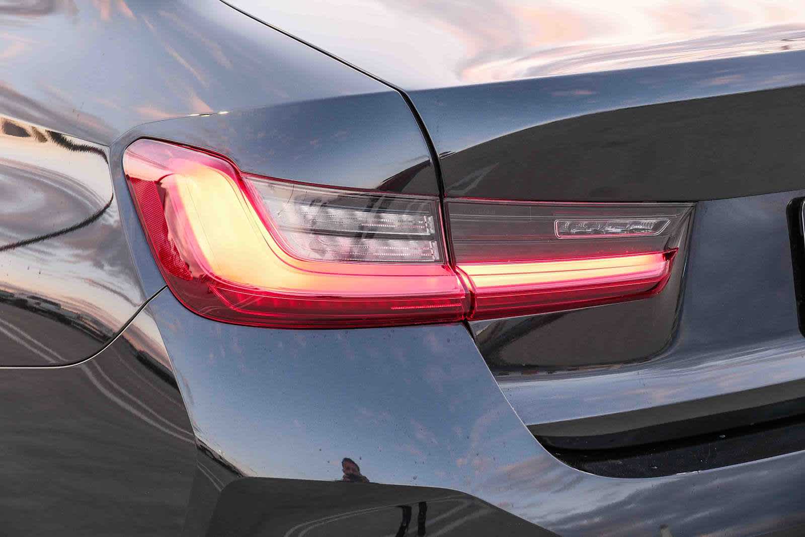 Thumbnail: 2025 BMW 3 Series - 6