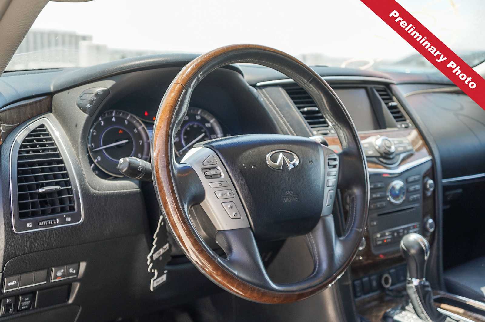 Thumbnail: 2015 INFINITI QX80 - 15