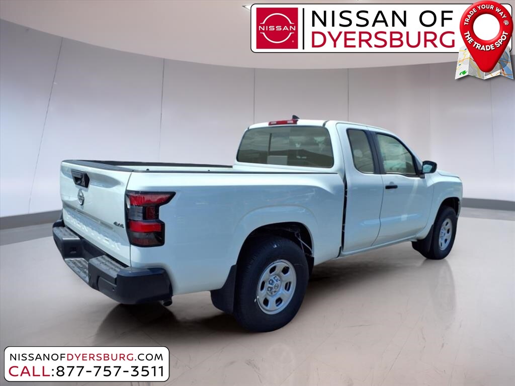 2025 Nissan Frontier S photo 3
