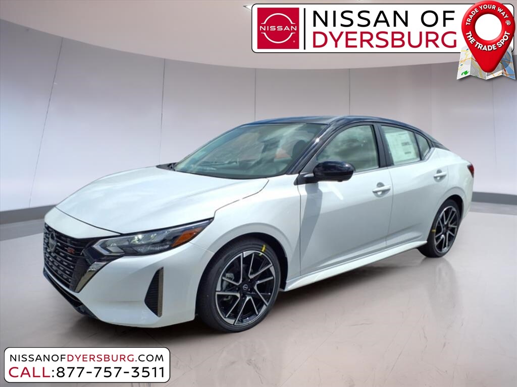 2025 Nissan Sentra SR photo 3