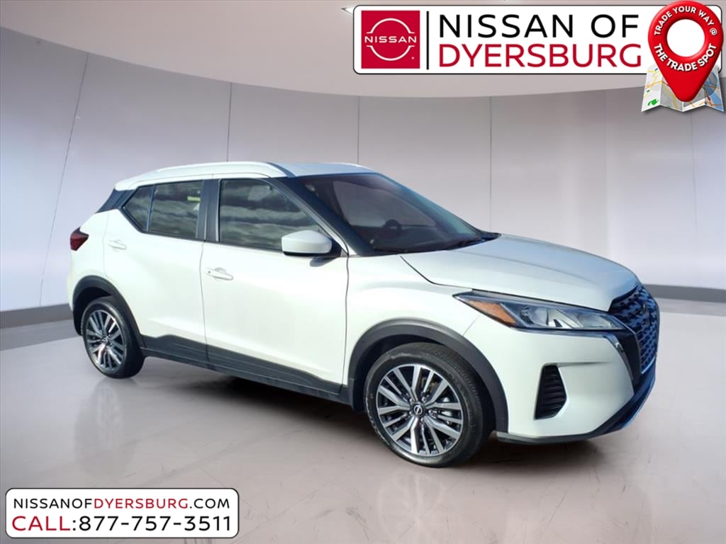 2024 Nissan Kicks SV's photo