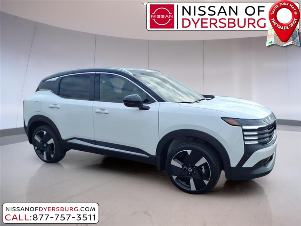 2026 Nissan KICKS SR's photo