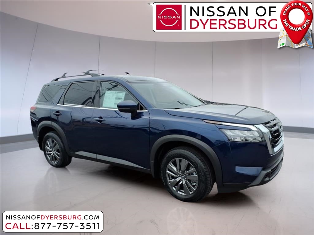 2025 Nissan Pathfinder SV's photo