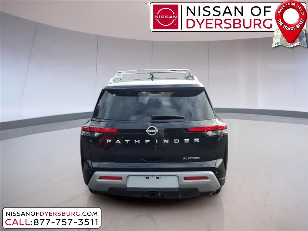 2025 Nissan Pathfinder Platinum photo 4