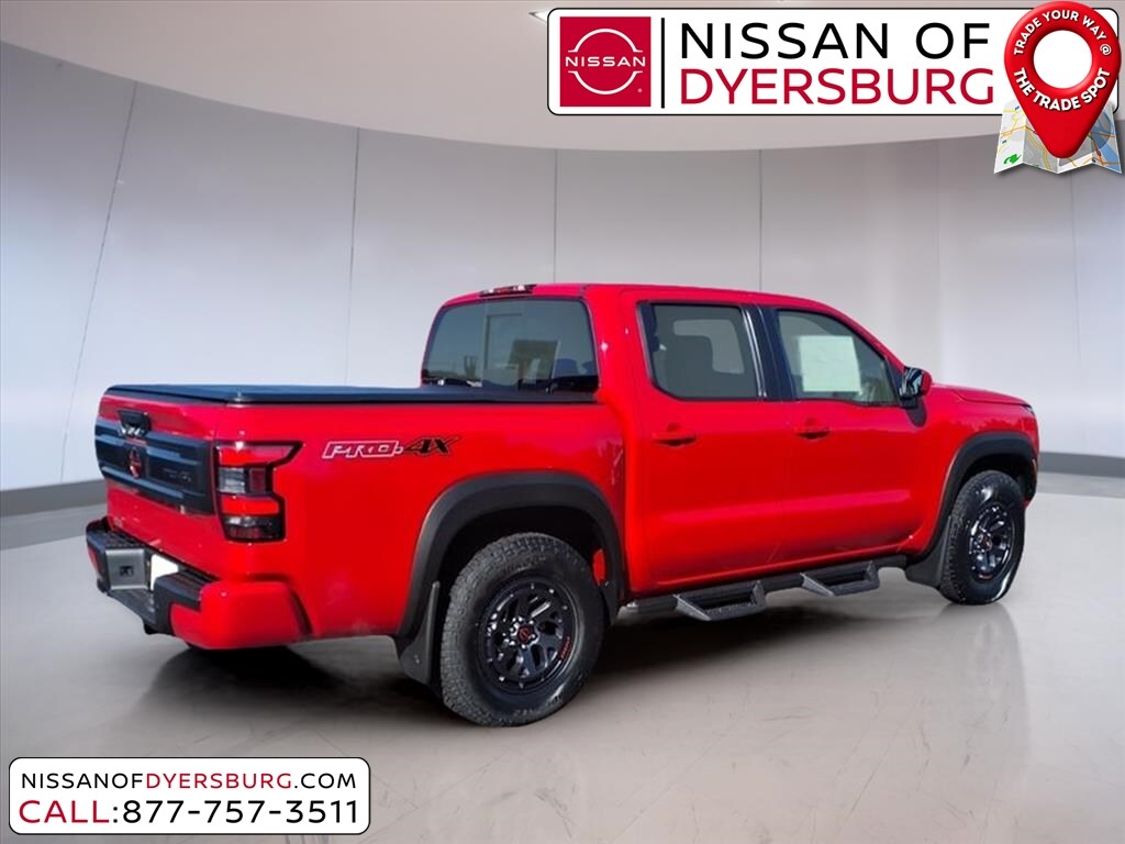 2026 Nissan Frontier PRO-4X photo 3